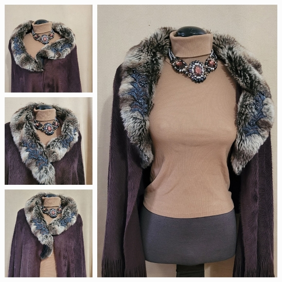 Faux Fur Poncho / cape - Picture 3 of 4